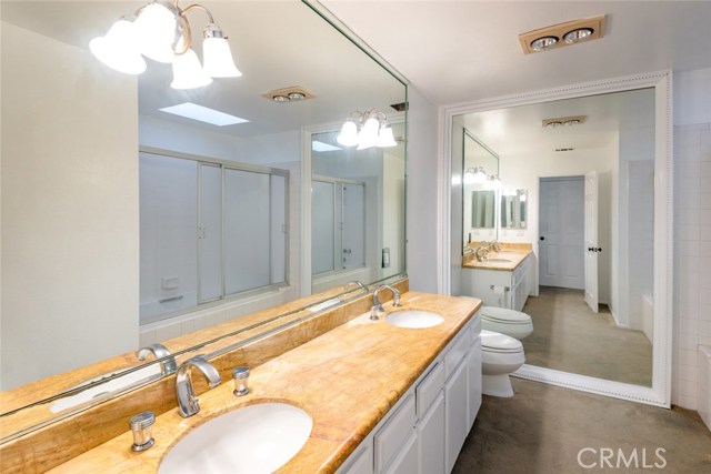 1920 Voorhees Avenue, Redondo Beach, California 90278, 3 Bedrooms Bedrooms, ,2 BathroomsBathrooms,Residential,Sold,Voorhees,SB20233656
