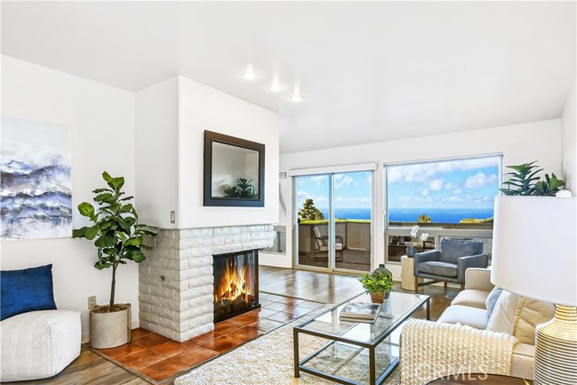 6 Cresta Verde Drive, Rolling Hills Estates, California 90274, 3 Bedrooms Bedrooms, ,1 BathroomBathrooms,Residential,Sold,Cresta Verde,PV19254116