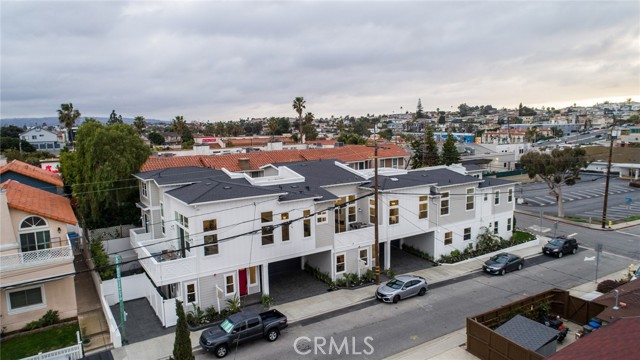 1904 Mathews Ave, Redondo Beach, California 90278, 5 Bedrooms Bedrooms, ,5 BathroomsBathrooms,Residential,Sold,Mathews Ave,PV21055128