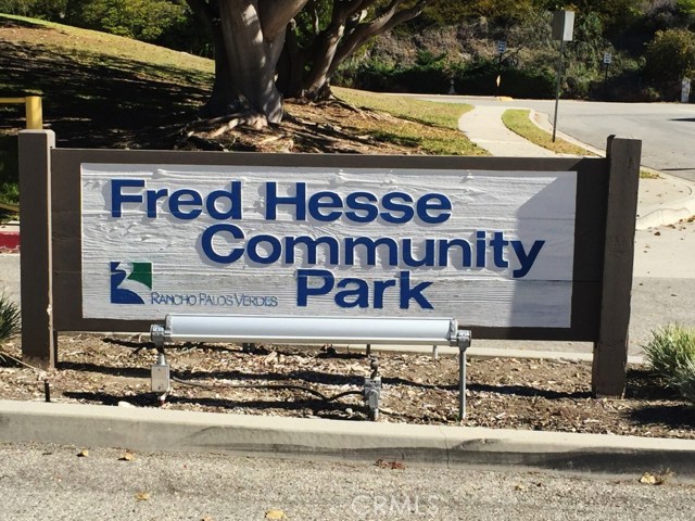 Close to beautiful Hess Park