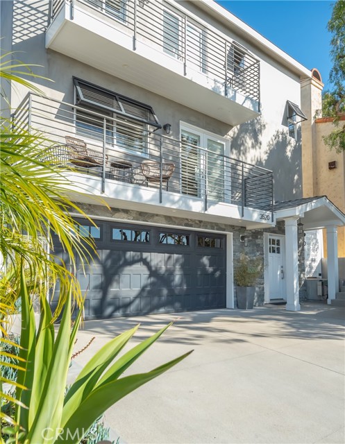 3520 Walnut Avenue, Manhattan Beach, California 90266, 3 Bedrooms Bedrooms, ,2 BathroomsBathrooms,Residential,Sold,Walnut,SB21036889