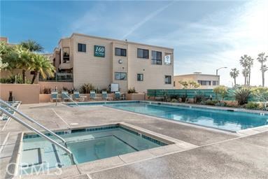 120 The Village, Redondo Beach, California 90277, 2 Bedrooms Bedrooms, ,2 BathroomsBathrooms,Residential,Sold,The Village,SB18019343