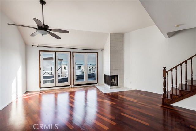 653 Manhattan Beach Blvd., Manhattan Beach, California 90266, 2 Bedrooms Bedrooms, ,2 BathroomsBathrooms,Residential,Sold,Manhattan Beach Blvd.,SB18036810