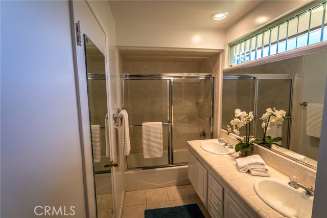 Hallway bathroom upstairs