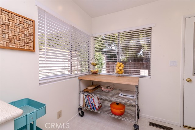 1211 Shelley Street, Manhattan Beach, California 90266, 3 Bedrooms Bedrooms, ,1 BathroomBathrooms,Residential,Sold,Shelley,SB17097844