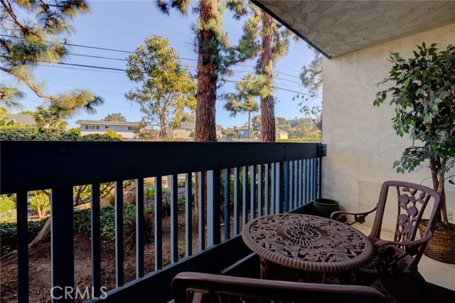 631 Prospect Avenue, Redondo Beach, California 90277, 2 Bedrooms Bedrooms, ,2 BathroomsBathrooms,Residential,Sold,Prospect,SB21042569