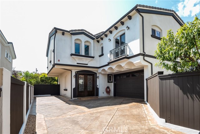 2104 Warfield Avenue, Redondo Beach, California 90278, 5 Bedrooms Bedrooms, ,2 BathroomsBathrooms,Residential,Sold,Warfield,SB20202226
