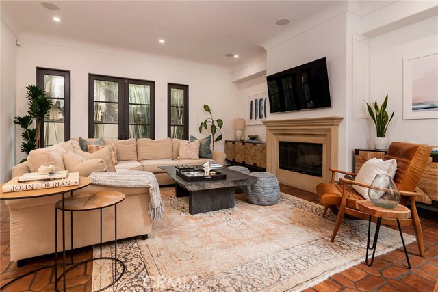 708 Marine Avenue, Manhattan Beach, California 90266, 4 Bedrooms Bedrooms, ,4 BathroomsBathrooms,Residential,Sold,Marine,SB20193991