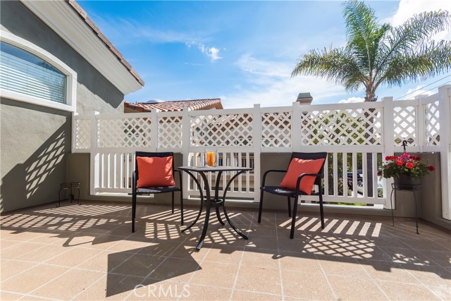 2223 Mathews Avenue, Redondo Beach, California 90278, 3 Bedrooms Bedrooms, ,3 BathroomsBathrooms,Residential,Sold,Mathews,SB19080062