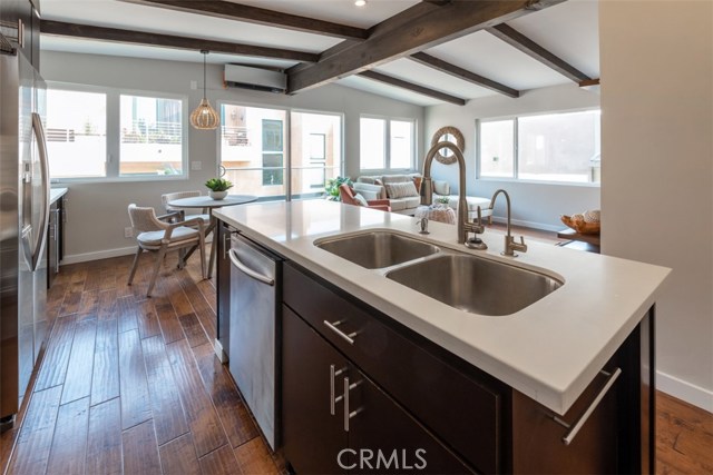 317 Gull Street, Manhattan Beach, California 90266, ,Residential Income,Sold,Gull,SB20171706