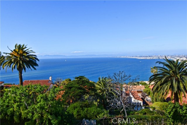 728 Via Somonte, Palos Verdes Estates, California 90274, 3 Bedrooms Bedrooms, ,3 BathroomsBathrooms,Residential,Sold,Via Somonte,SB20032258