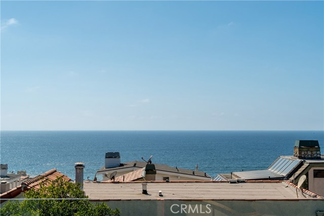 301 20th Street, Manhattan Beach, California 90266, 4 Bedrooms Bedrooms, ,5 BathroomsBathrooms,Residential,Sold,20th,SB19211056