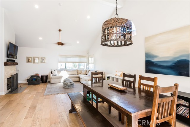 840 Loma Drive, Hermosa Beach, California 90254, 3 Bedrooms Bedrooms, ,2 BathroomsBathrooms,Residential,Sold,Loma,SB18033597