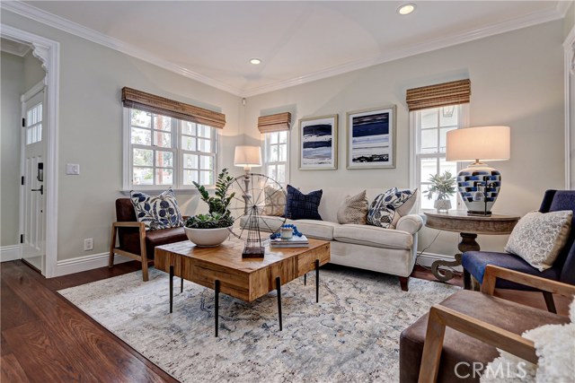 1600 Elm Avenue, Manhattan Beach, California 90266, 3 Bedrooms Bedrooms, ,3 BathroomsBathrooms,Residential,Sold,Elm,SB19126027