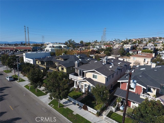 810 Irena Avenue, Redondo Beach, California 90277, 3 Bedrooms Bedrooms, ,2 BathroomsBathrooms,Residential,Sold,Irena,PV17196825