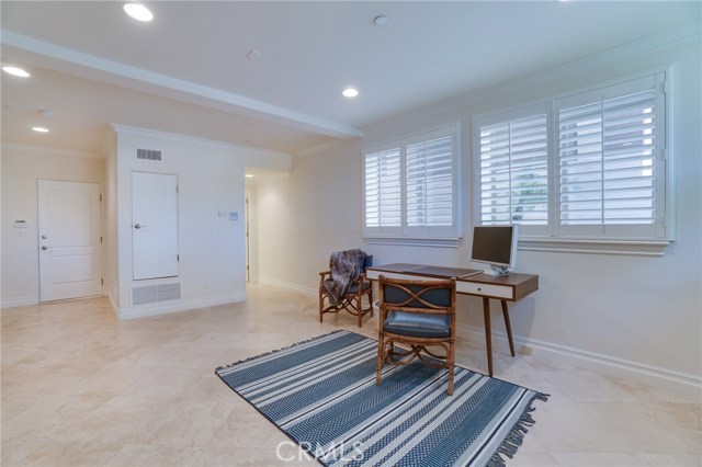 523 Lucia Avenue, Redondo Beach, California 90277, 4 Bedrooms Bedrooms, ,4 BathroomsBathrooms,Residential,Sold,Lucia,SB18107148