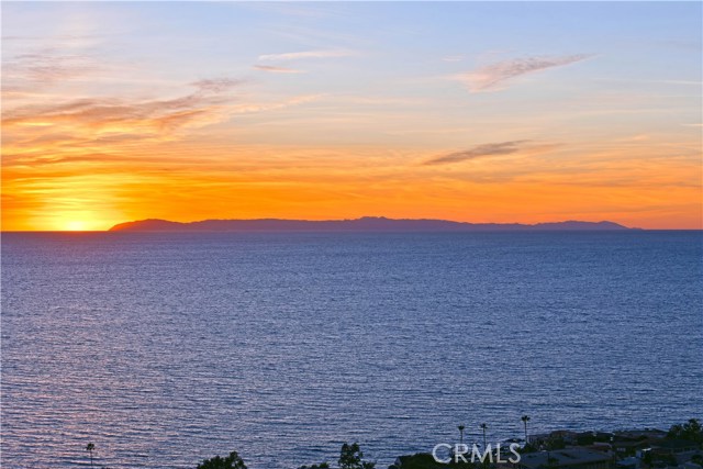 Photo of 2210 Crestview Drive, Laguna Beach, CA 92651