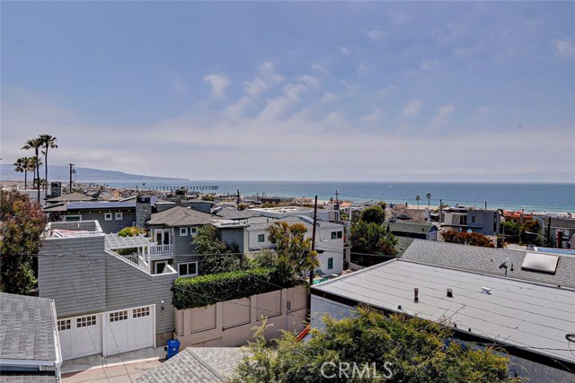 316 24th, Hermosa Beach, California 90254, 3 Bedrooms Bedrooms, ,4 BathroomsBathrooms,Residential,Sold,24th,SB19132480