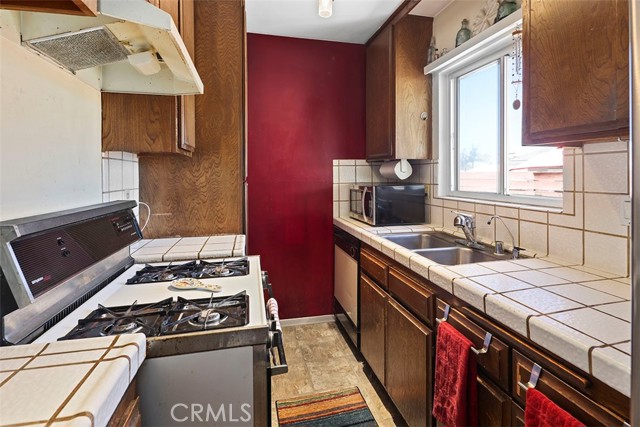 2309 Ripley Avenue, Redondo Beach, California 90278, 3 Bedrooms Bedrooms, ,1 BathroomBathrooms,Residential,Sold,Ripley,PW21074761