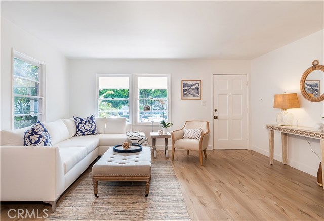 1208 Ardmore Avenue, Manhattan Beach, California 90266, 2 Bedrooms Bedrooms, ,1 BathroomBathrooms,Residential,Sold,Ardmore,SB20205750