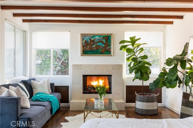 2404 Laurel Avenue, Manhattan Beach, California 90266, 5 Bedrooms Bedrooms, ,4 BathroomsBathrooms,Residential,Sold,Laurel,SB20035806