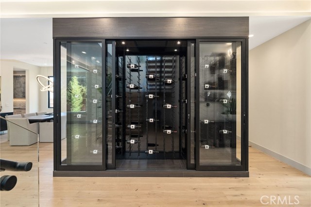 Hotel Chic Wine Storage/Display