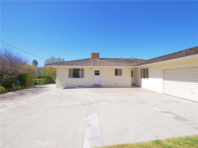 Another view of driveway.