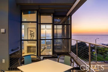 Private oceanview deck