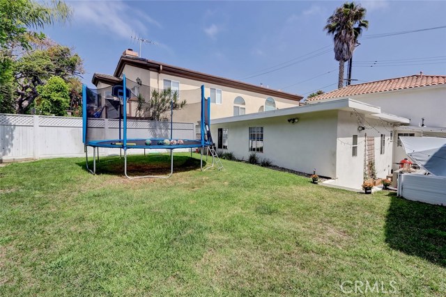 3513 Oak Avenue, Manhattan Beach, California 90266, 3 Bedrooms Bedrooms, ,1 BathroomBathrooms,Residential,Sold,Oak,SB20182757