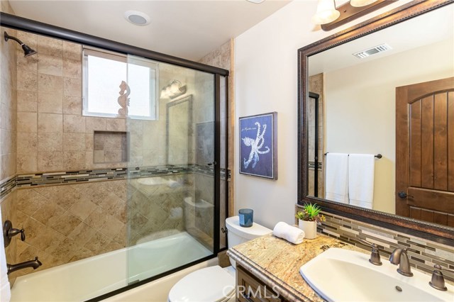2101 Faymont Avenue, Manhattan Beach, California 90266, 4 Bedrooms Bedrooms, ,4 BathroomsBathrooms,Residential,Sold,Faymont,SB19142312