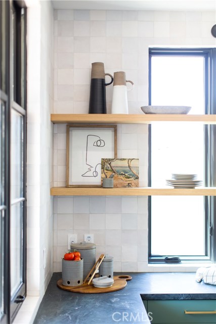 1720 Walnut Avenue, Manhattan Beach, California 90266, 5 Bedrooms Bedrooms, ,4 BathroomsBathrooms,Residential,Sold,Walnut,SB20059383