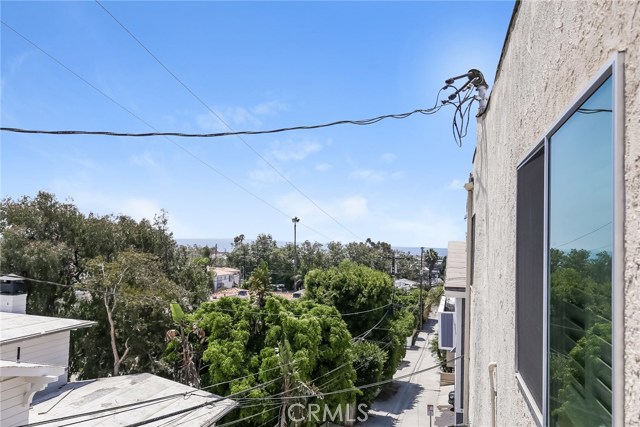 640 Manhattan Beach Boulevard, Manhattan Beach, California 90266, 2 Bedrooms Bedrooms, ,2 BathroomsBathrooms,Residential,Sold,Manhattan Beach,RS20159337