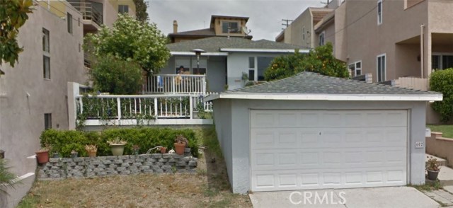 602 Irena Avenue, Redondo Beach, California 90277, 2 Bedrooms Bedrooms, ,1 BathroomBathrooms,Residential,Sold,Irena,PV17168978