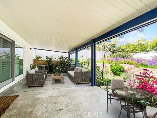 673 17th Street, Manhattan Beach, California 90266, 4 Bedrooms Bedrooms, ,1 BathroomBathrooms,Residential,Sold,17th,SB21061752