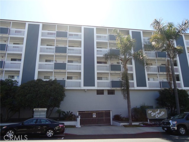 615 Esplanade, Redondo Beach, California 90277, 1 Bedroom Bedrooms, ,1 BathroomBathrooms,Residential,Sold,Esplanade,PV17119057
