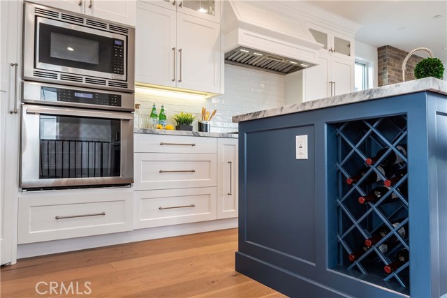 653 13th Street, Manhattan Beach, California 90266, 4 Bedrooms Bedrooms, ,2 BathroomsBathrooms,Residential,Sold,13th,SB19011414