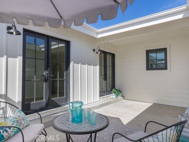 513 Avenue F, Redondo Beach, California 90277, 4 Bedrooms Bedrooms, ,1 BathroomBathrooms,Residential,Sold,Avenue F,SB20151396
