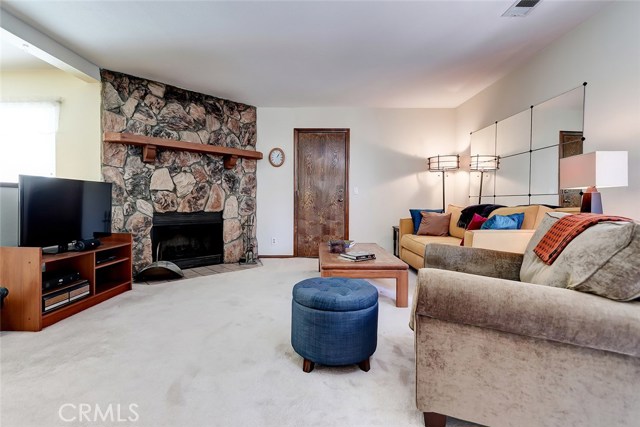 1912 Morgan Lane, Redondo Beach, California 90278, 3 Bedrooms Bedrooms, ,2 BathroomsBathrooms,Residential,Sold,Morgan,SB20051819