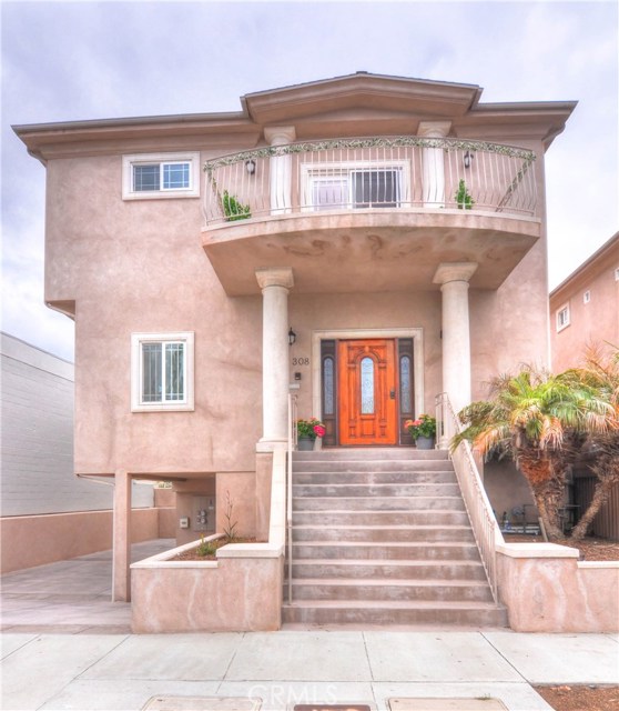 308 Ardmore Avenue, Hermosa Beach, California 90254, 4 Bedrooms Bedrooms, ,2 BathroomsBathrooms,Residential,Sold,Ardmore,SB17100985