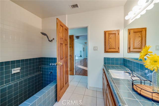 30623 Rue De La Pierre, Rancho Palos Verdes, California 90275, 4 Bedrooms Bedrooms, ,2 BathroomsBathrooms,Residential,Sold,Rue De La Pierre,PV18092164