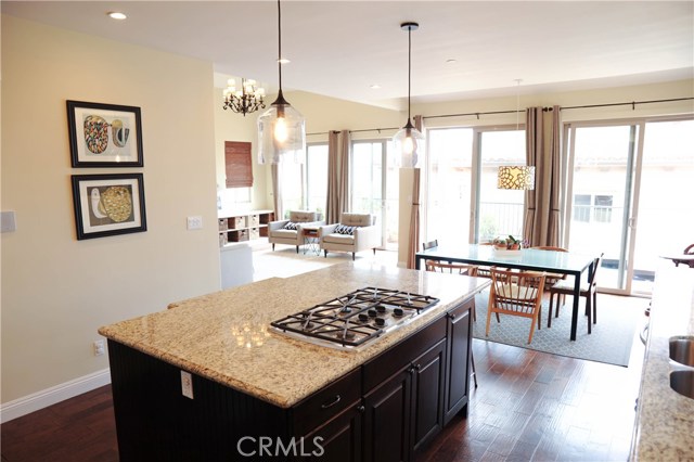 713 JUANITA, Redondo Beach, California 90277, 3 Bedrooms Bedrooms, ,2 BathroomsBathrooms,Residential,Sold,JUANITA,SB17176144