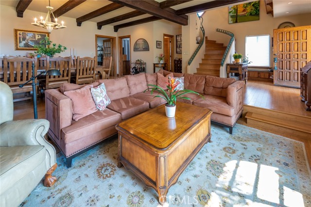 619 Avenue B, Redondo Beach, California 90277, 5 Bedrooms Bedrooms, ,3 BathroomsBathrooms,Residential,Sold,Avenue B,SB21044524