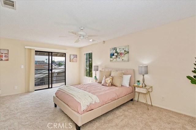 1287 7th Place, Hermosa Beach, California 90254, 4 Bedrooms Bedrooms, ,3 BathroomsBathrooms,Residential,Sold,7th,TR19240895