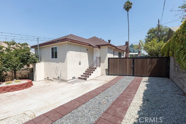 5 Bed Home for Sale in Los Angeles, California
