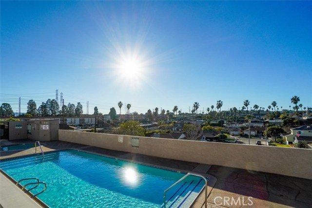 515 Meyer Lane, Redondo Beach, California 90278, 3 Bedrooms Bedrooms, ,3 BathroomsBathrooms,Residential,Sold,Meyer,PW21011132