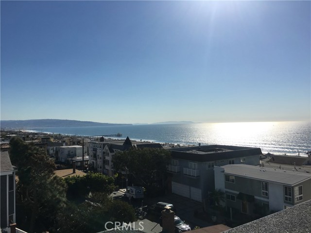 2617 Vista Drive, Manhattan Beach, California 90266, 4 Bedrooms Bedrooms, ,3 BathroomsBathrooms,Residential,Sold,Vista,SB18019174