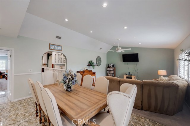 2614 Manhattan Beach Boulevard, Redondo Beach, California 90278, 4 Bedrooms Bedrooms, ,2 BathroomsBathrooms,Residential,Sold,Manhattan Beach,SB19051400