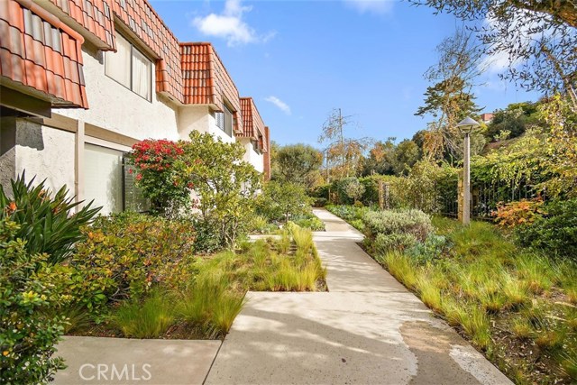 28024 Ridgebluff Court, Rancho Palos Verdes, California 90275, 3 Bedrooms Bedrooms, ,2 BathroomsBathrooms,Residential,Sold,Ridgebluff,PV19287112