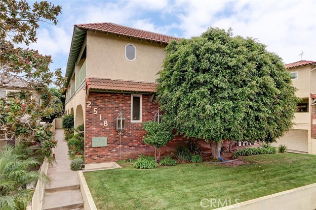 2518 Curtis Avenue, Redondo Beach, California 90278, 3 Bedrooms Bedrooms, ,2 BathroomsBathrooms,Residential,Sold,Curtis,SB20188776