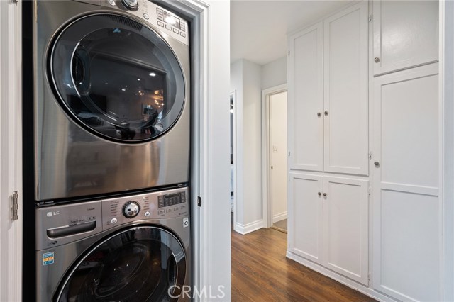 610 Inglewood Ave, Redondo Beach, California 90278, 3 Bedrooms Bedrooms, ,1 BathroomBathrooms,Residential,Sold,Inglewood Ave,SB20256411